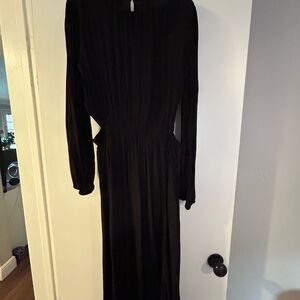Elegant Black Long Sleeve Dress